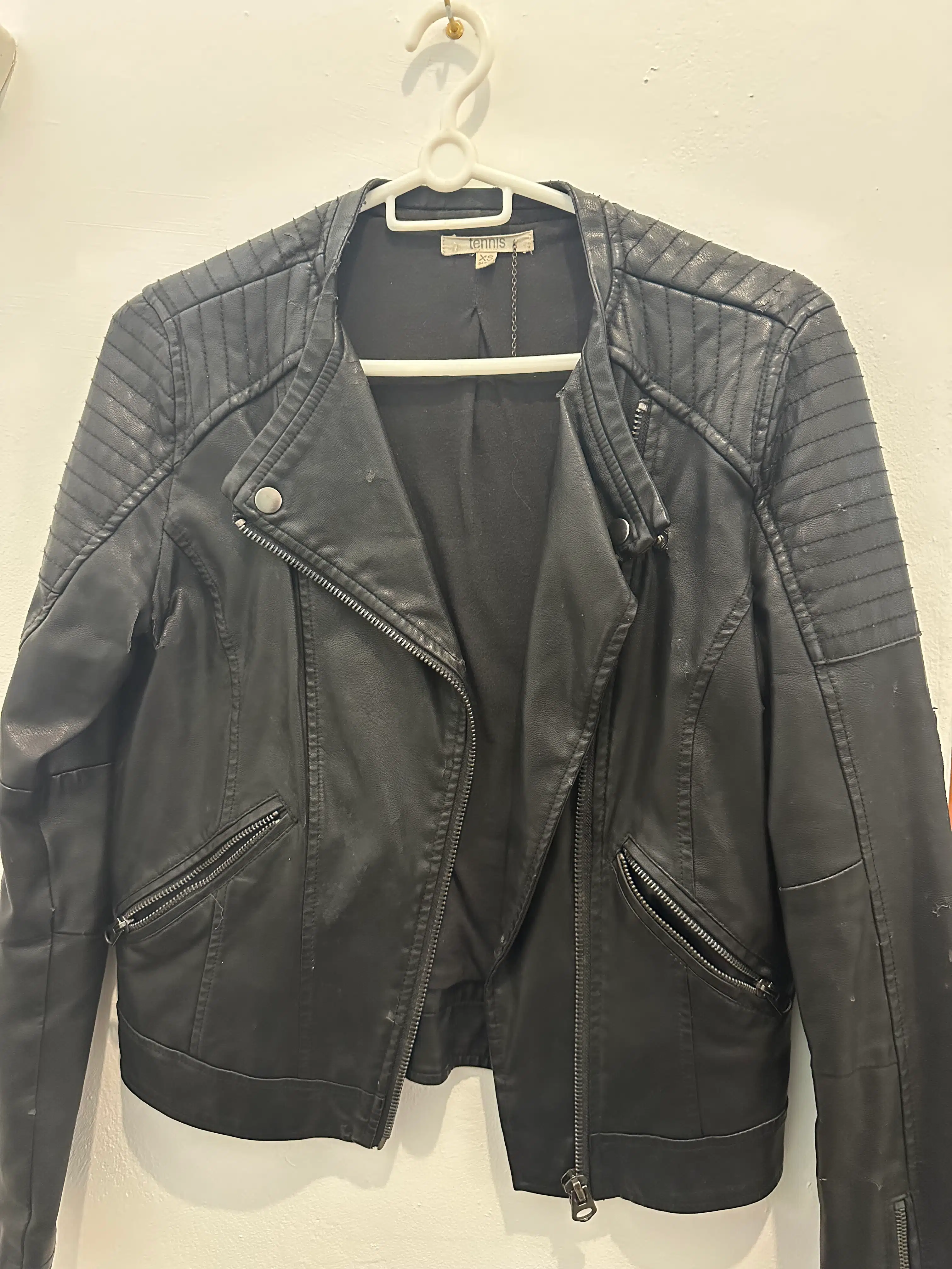 Chumpa de polipiel talla S