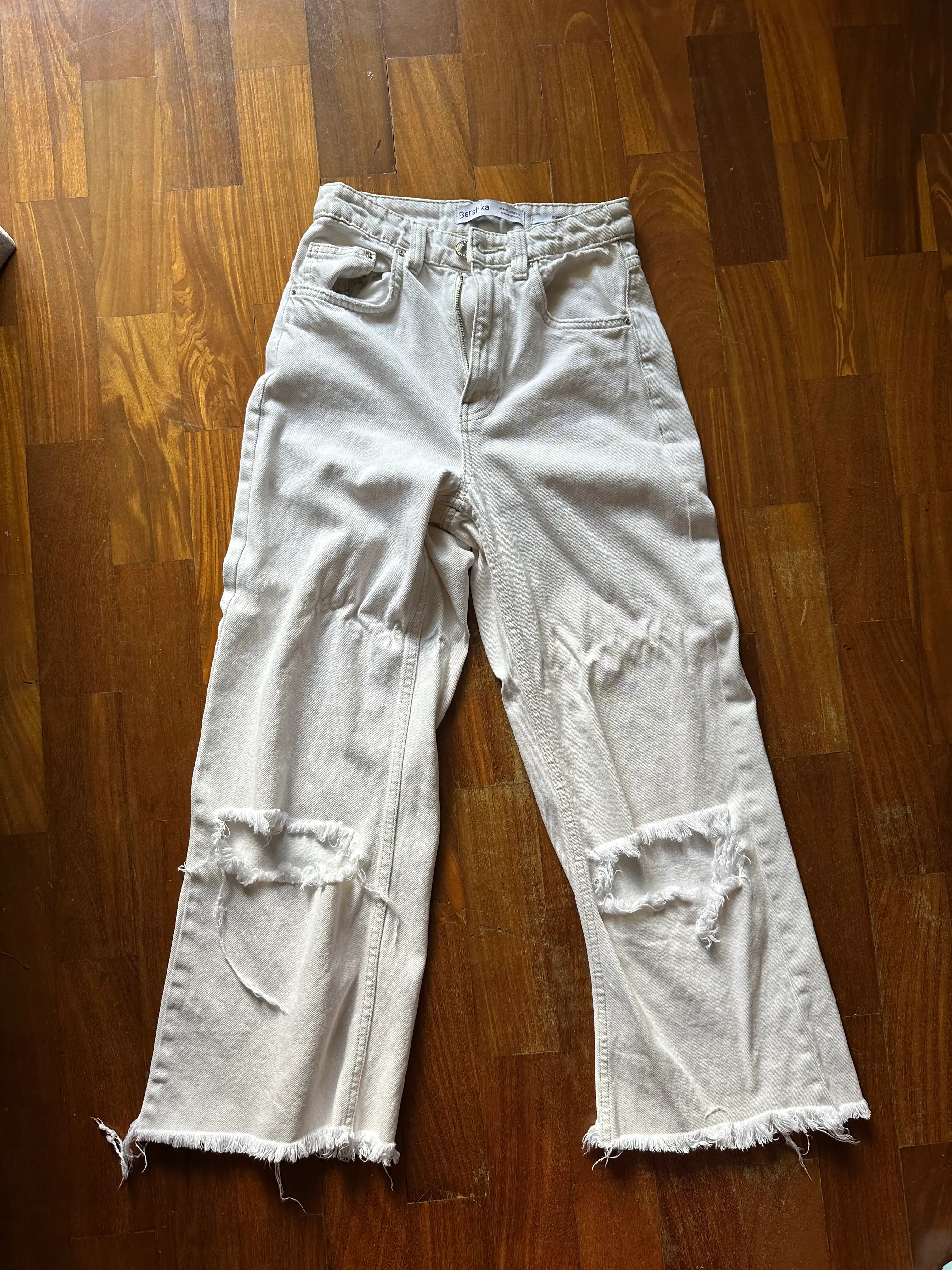 Jeans blanco Bershka talla 2 image 2