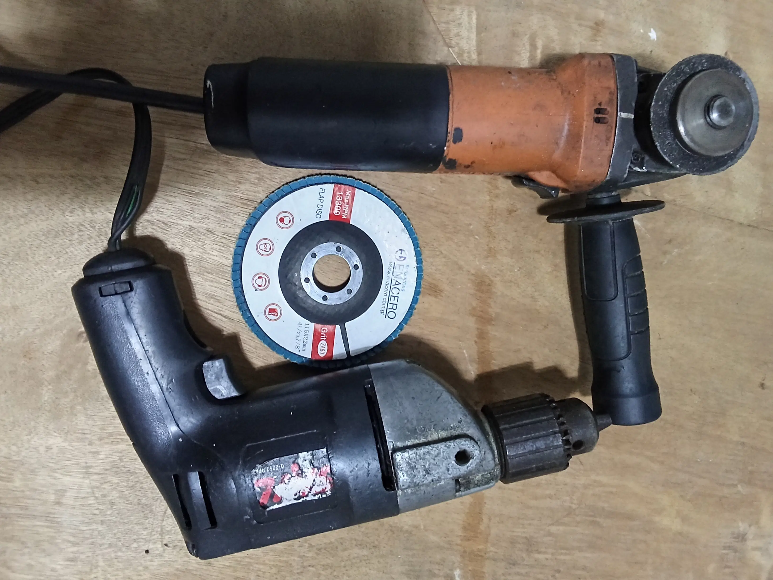 Combo Pulidora y Barreno funcionando Truper image 3