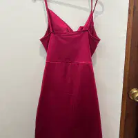 Vestido corto lulus talla S thumbnail 1