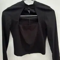 Blusa Pull and Bear talla S thumbnail 1